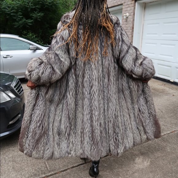 Fab amazing  full length silver fox fur coat s-m - Picture 5 of 8